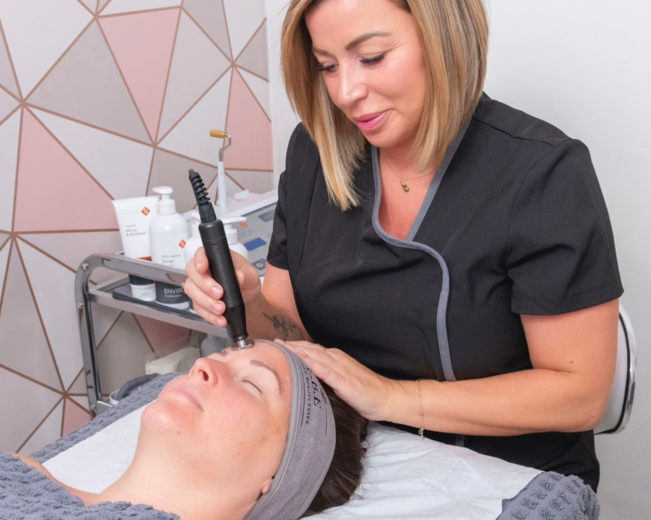 Importance of Facials and Difference Between Different Types of Facial